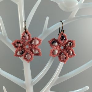Dangle flower earrings